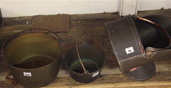 2 Victorian brass preserve pans and a Victorian copper coal helmet